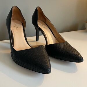 Black Cole Haan heels - size 7.5